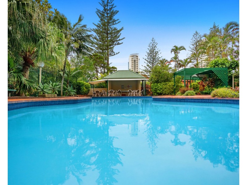 13/121 Surf Parade ‘Capricornia’, Broadbeach QLD 4218