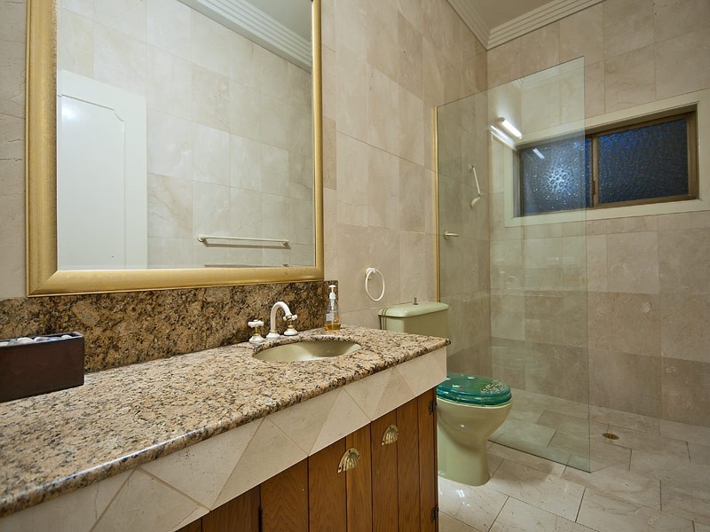 12 Neptune Court, Paradise Waters QLD 4217