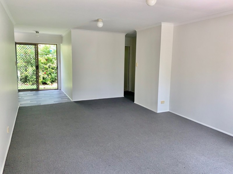 1/34-36 Golden palms Drive, Ashmore QLD 4214