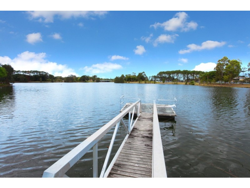 32 Ben Lexcen Place, Robina QLD 4226