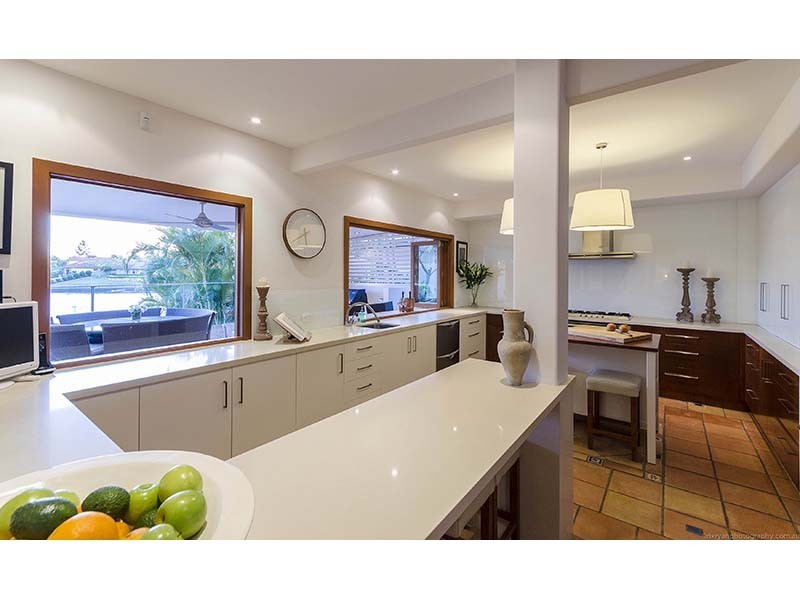 36 Blair Athol Crescent, Sorrento QLD 4217