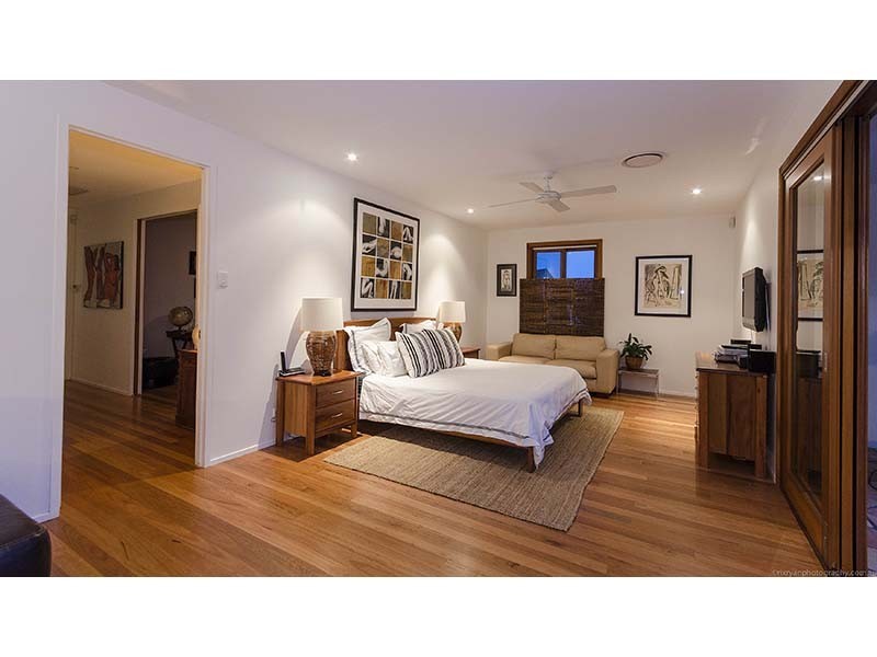 36 Blair Athol Crescent, Sorrento QLD 4217