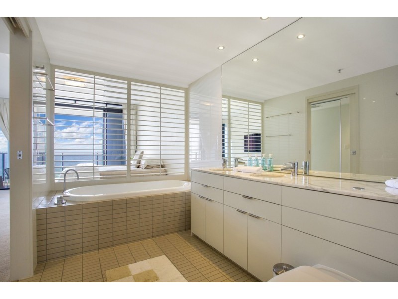 2302 ‘Ultra’ 14 George Avenue, Broadbeach QLD 4218