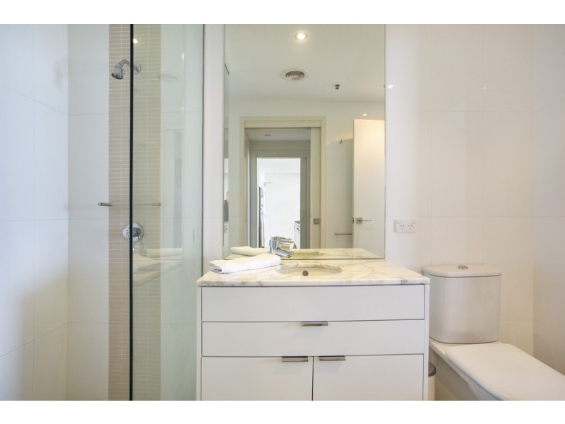2302 ‘Ultra’ 14 George Avenue, Broadbeach QLD 4218