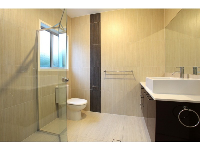 1038 Lakeview Terrace, Royal Pines, Benowa QLD 4217