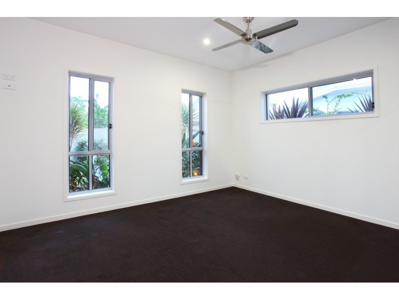 1038 Lakeview Terrace, Royal Pines, Benowa QLD 4217