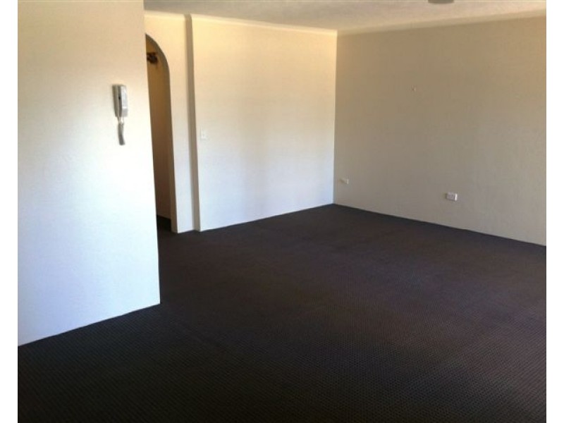 7/55 Old Burleigh Road, Surfers Paradise QLD 4217