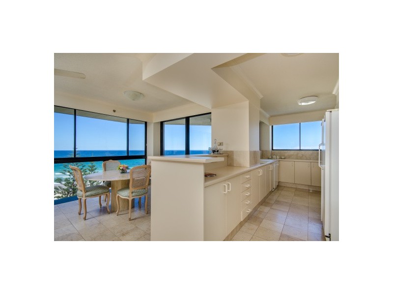 8B ‘Surfers Manhattan’ 62 Old Burleigh Road, Broadbeach QLD 4218