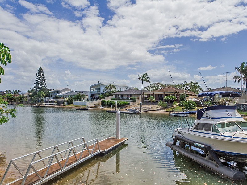 3 Moomba Court, Sorrento QLD 4217