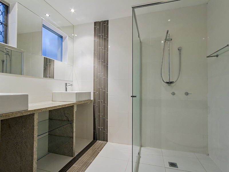 3 Moomba Court, Sorrento QLD 4217