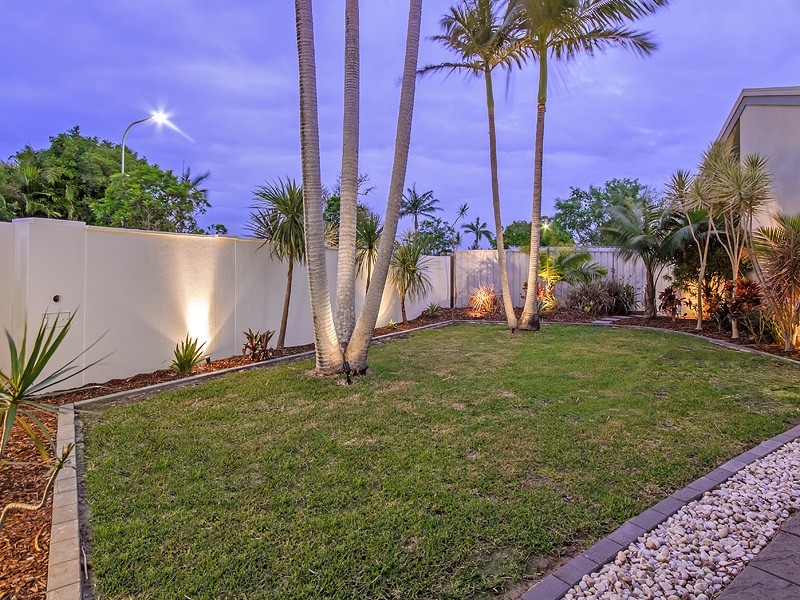3 Moomba Court, Sorrento QLD 4217
