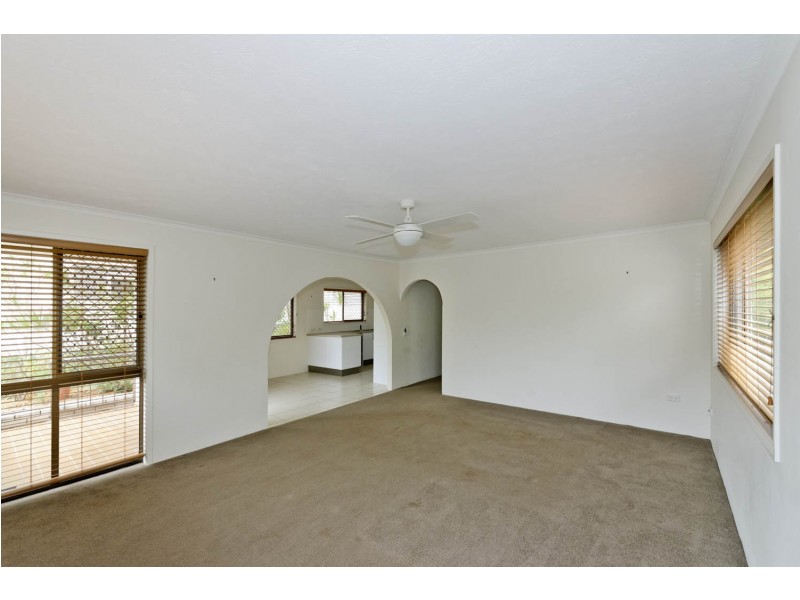 1/12 Rosewood Avenue, Broadbeach QLD 4218