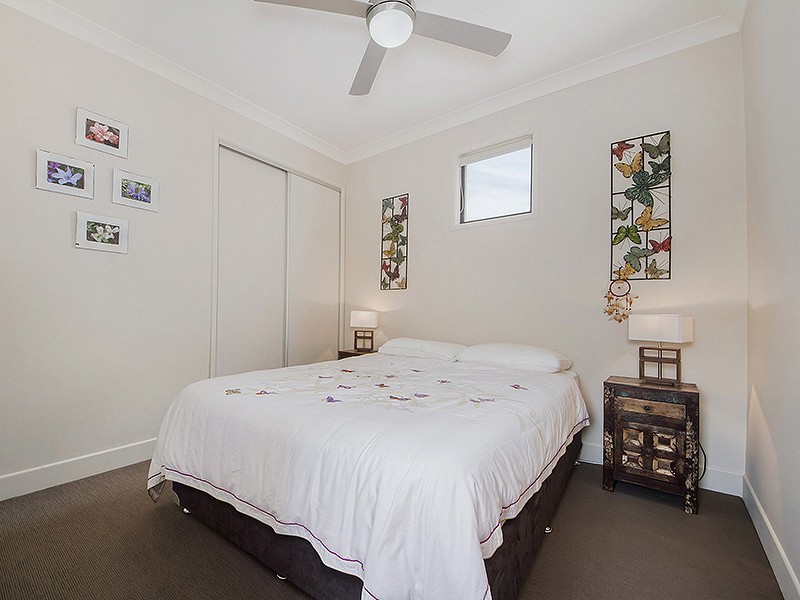 39 Beverley Crescent, Broadbeach Waters QLD 4218