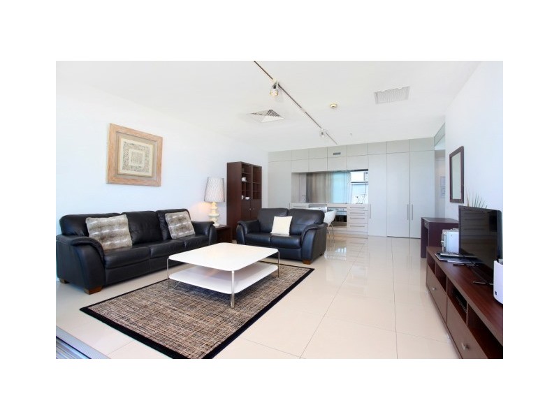2104 ‘Air on Broadbeach’ 159 Old Burleigh Road, Broadbeach QLD 4218