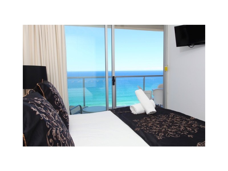 2104 ‘Air on Broadbeach’ 159 Old Burleigh Road, Broadbeach QLD 4218