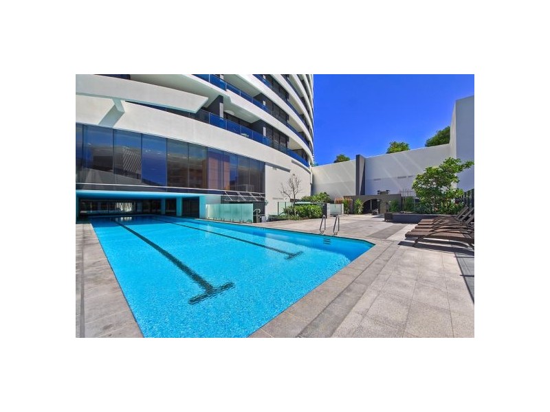 2802/1 Oracle Blvd, Broadbeach QLD 4218