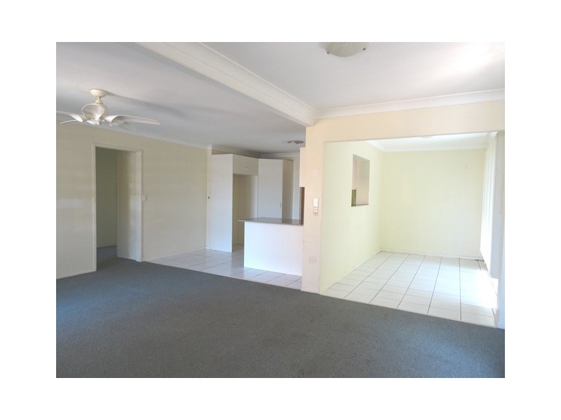 1/9 Adori Street, Chevron Island QLD 4217