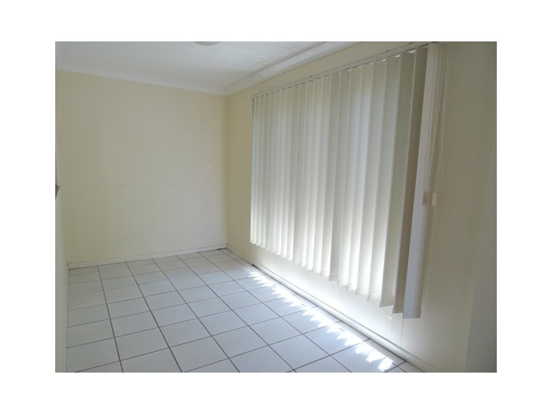 1/9 Adori Street, Chevron Island QLD 4217