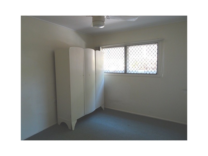 1/9 Adori Street, Chevron Island QLD 4217