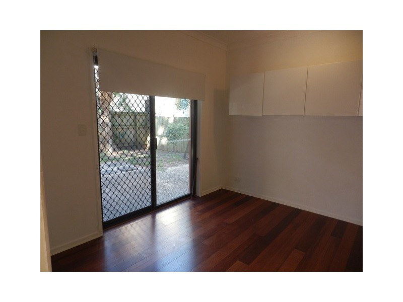 3/23 Second Ave, Broadbeach QLD 4218