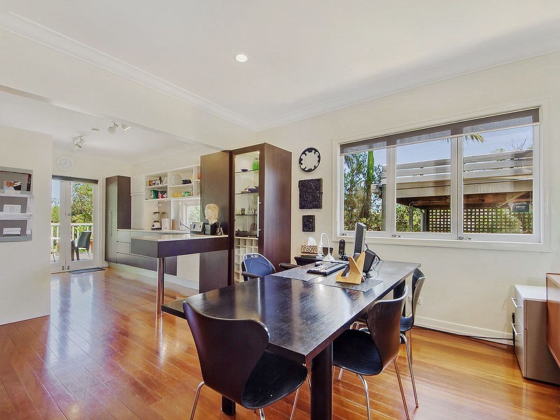 10 Alicia Street, Southport QLD 4215