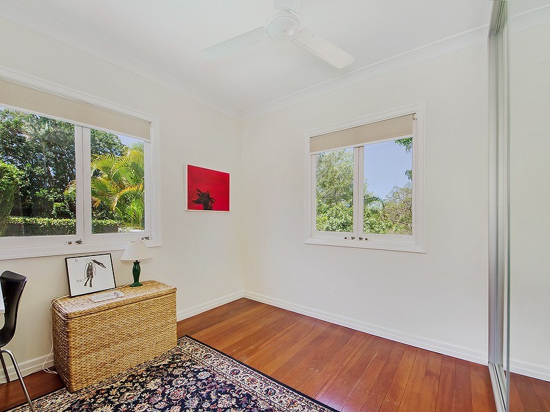 10 Alicia Street, Southport QLD 4215