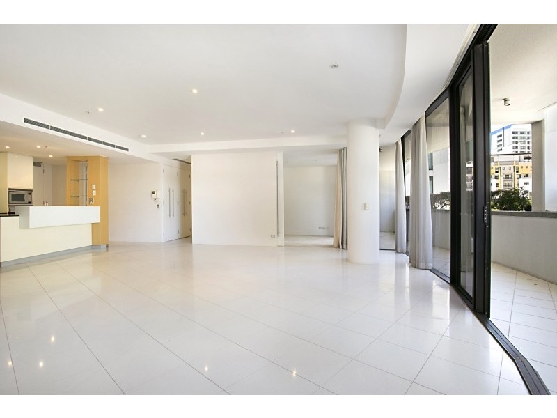 203 ‘Aria’ 17 Albert Avenue, Broadbeach QLD 4218