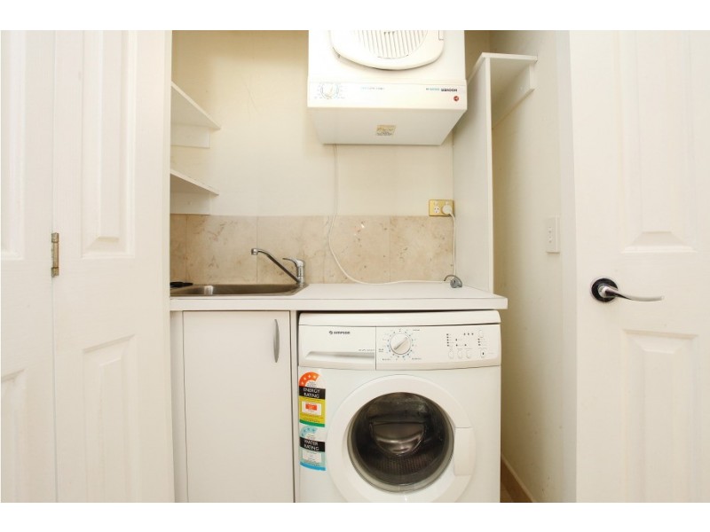 8 ‘Raffles on Capri’ 103 Salerno Street, Surfers Paradise QLD 4217