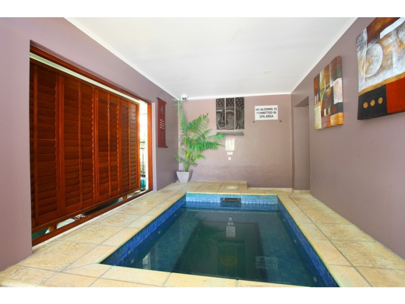 8 ‘Raffles on Capri’ 103 Salerno Street, Surfers Paradise QLD 4217