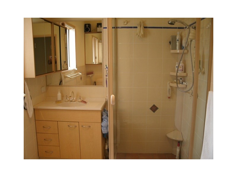 261B Ron Penhaligon Way, Robina QLD 4226