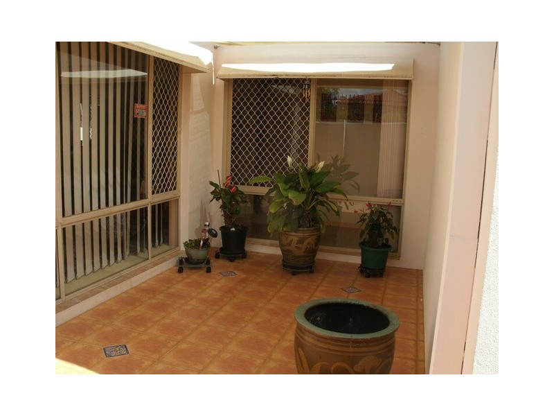 261B Ron Penhaligon Way, Robina QLD 4226