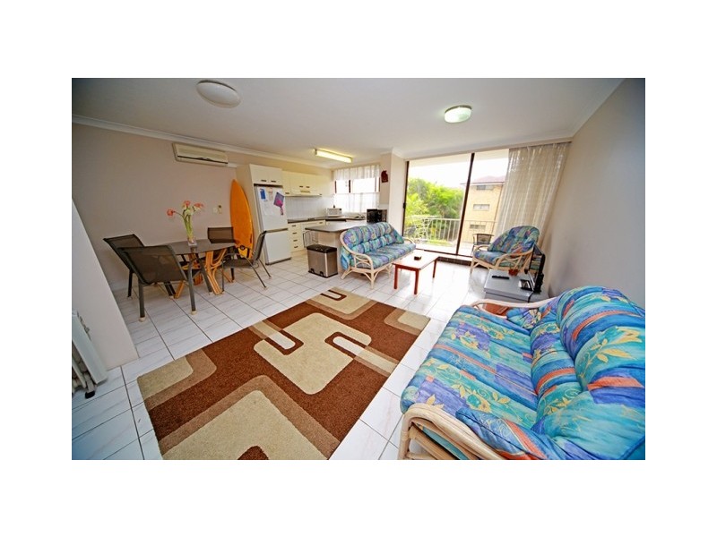 7 ‘Queensleigh’ 5-7 Queensland Avenue, Broadbeach QLD 4218