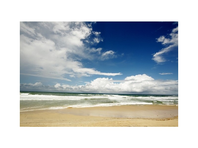 7 ‘Queensleigh’ 5-7 Queensland Avenue, Broadbeach QLD 4218