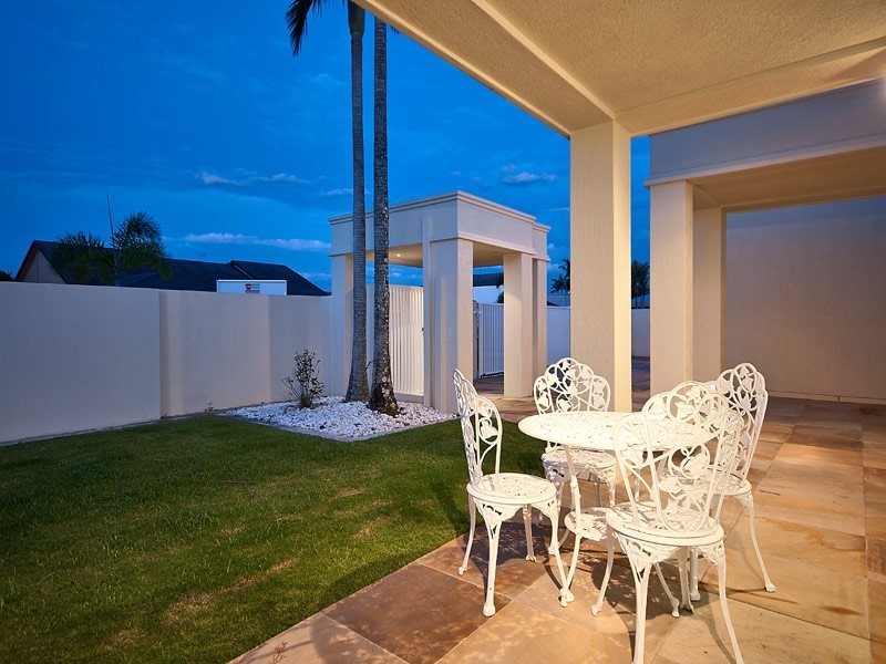 94 Cabana Boulevard, Benowa Waters QLD 4217