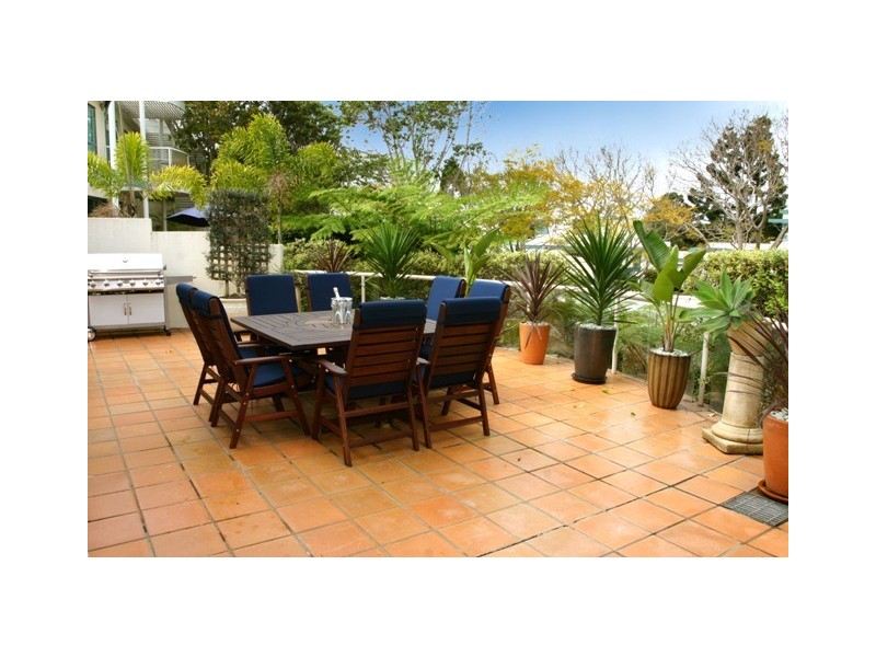 1122 Spring Terraces’ Royal Pines’, Benowa QLD 4217