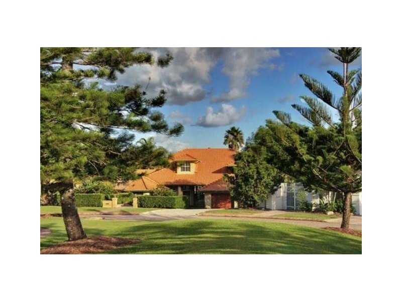 5712 Observation Crescent, Sanctuary Cove QLD 4212