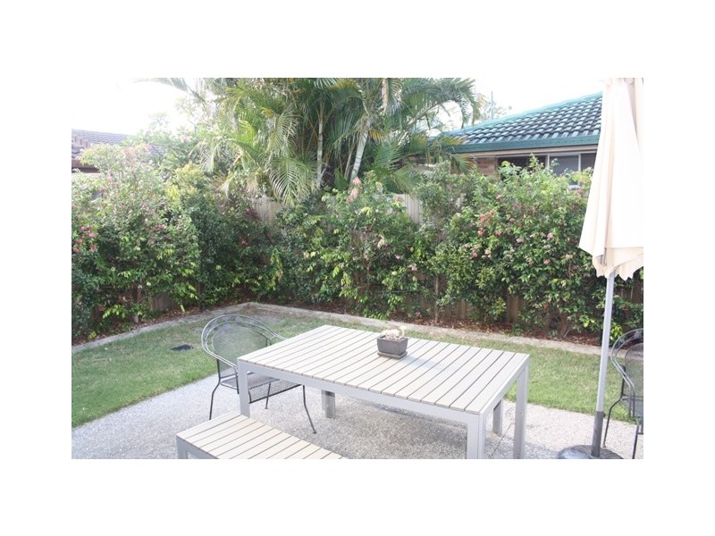 1/17 Walker Avenue, Palm Beach QLD 4221