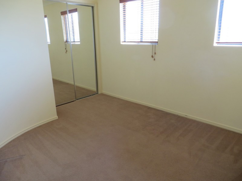 11/492 Christine Ave ‘Peppertree Terraces’, Robina QLD 4226