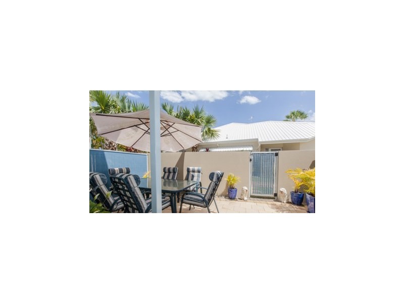 16 ‘Diamond Cove’ 16 Crescent Avenue, Mermaid Beach QLD 4218