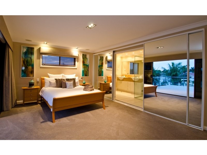 30 Boomerang Crescent, Sorrento QLD 4217