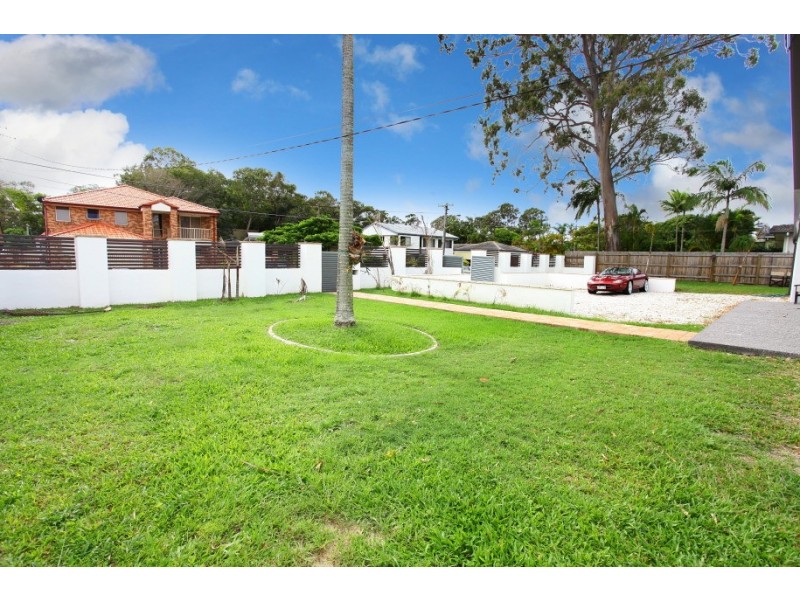 6 Mentone Avenue, Bundall QLD 4217