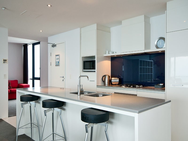 2573 ‘Circle on Cavill’ 9 Ferny Avenue, Surfers Paradise QLD 4217
