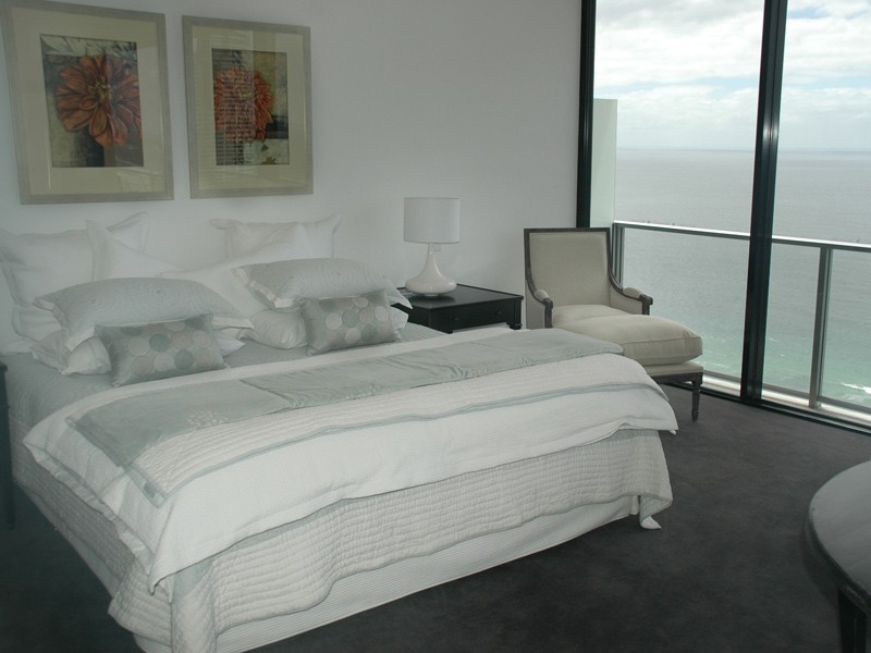 2573 ‘Circle on Cavill’ 9 Ferny Avenue, Surfers Paradise QLD 4217