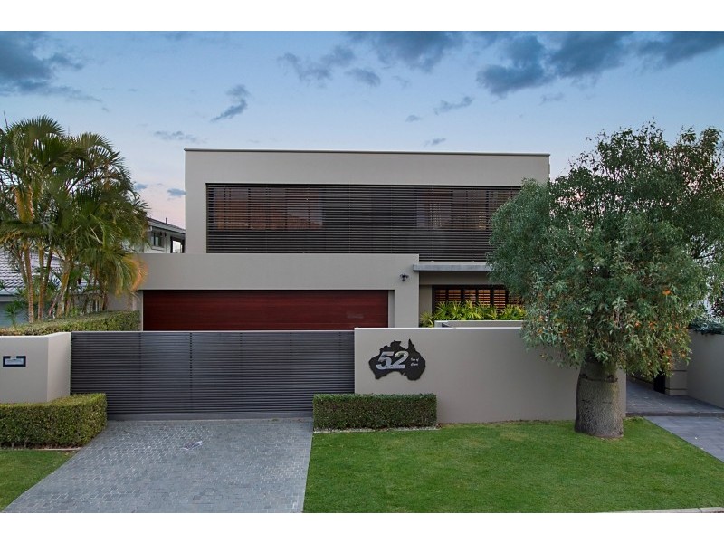 52 The Promenade, Isle Of Capri QLD 4217