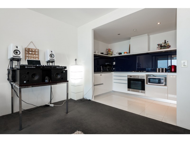 1392/9 Ferny Avenue, Surfers Paradise QLD 4217