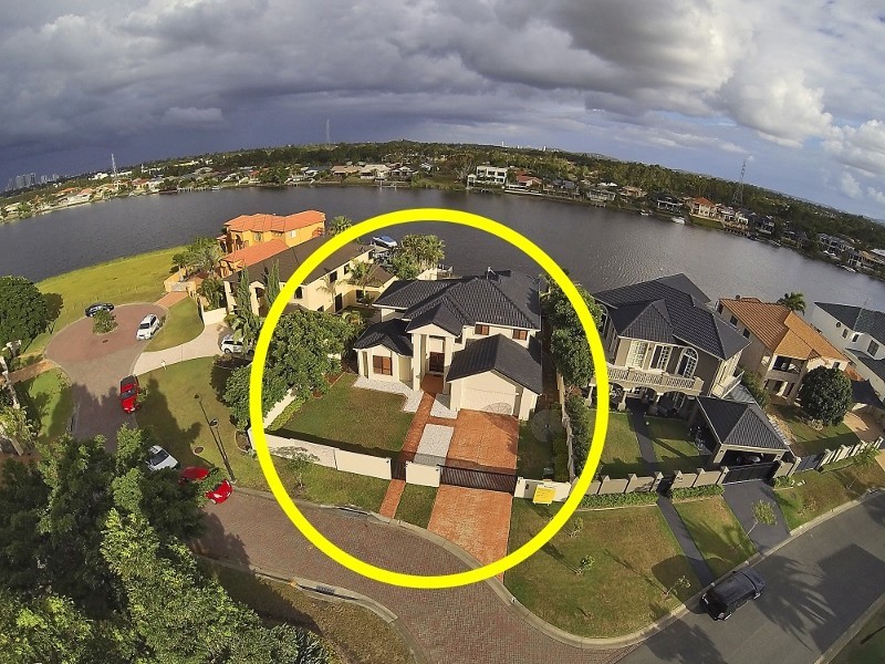 65 Bollard Circuit, Clear Island Waters QLD 4226