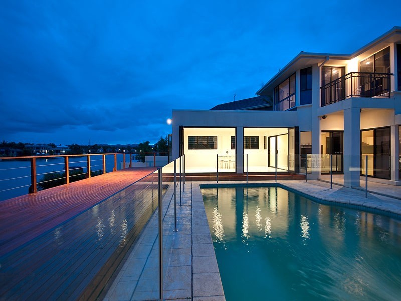 65 Bollard Circuit, Clear Island Waters QLD 4226