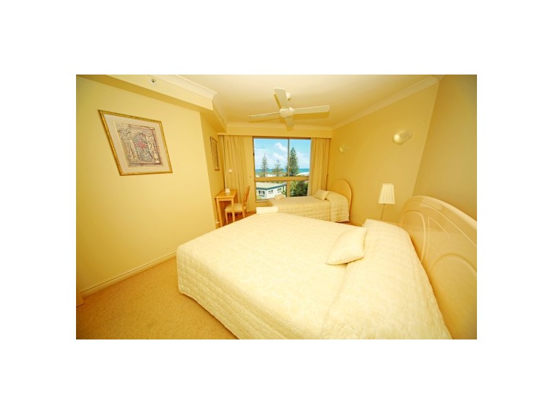27 ‘Oceana on Broadbeach’ 100 Old Burleigh Road, Broadbeach QLD 4218