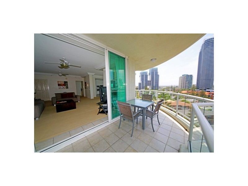 38 ‘Carmel by the Sea’ 177 Old Burleigh Road, Broadbeach QLD 4218