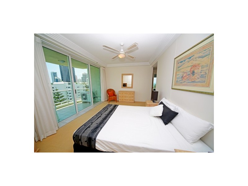 38 ‘Carmel by the Sea’ 177 Old Burleigh Road, Broadbeach QLD 4218